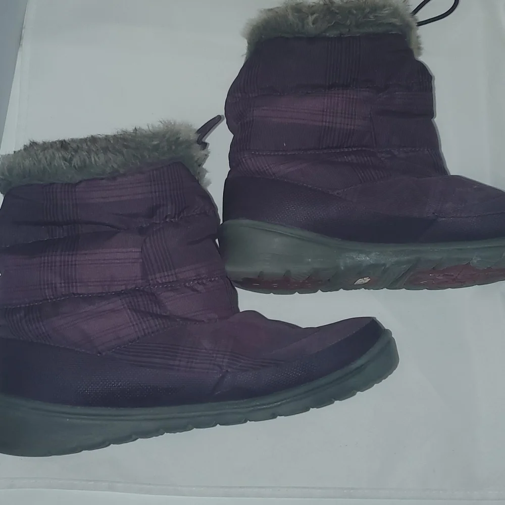 The North Face Nuptse snowboots